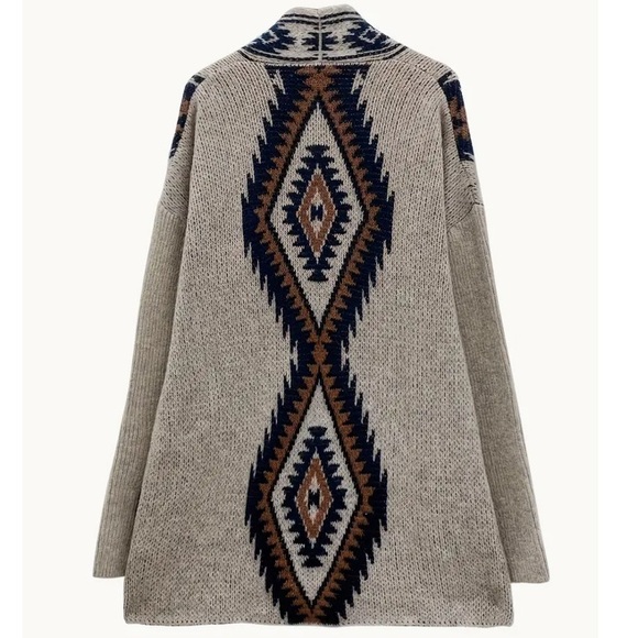♥️boho  Aztec Cardigan - Picture 2 of 10
